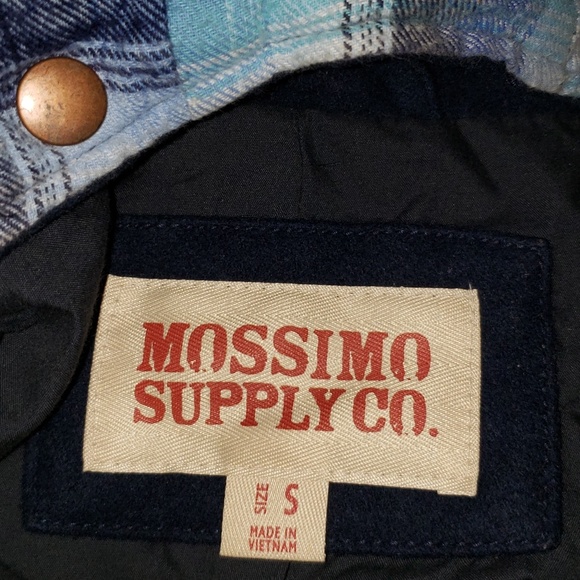 Like New Mossimo wool pea coat (S) - Picture 8 of 8